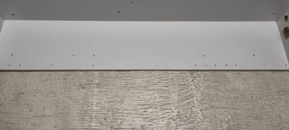 Coltar, etajera suspendata din PAL, raft suspendat 150 x 30 x 30 cm