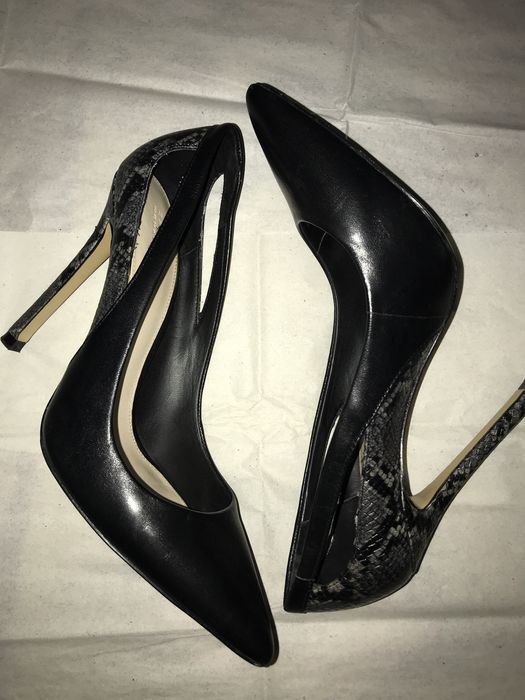 Pantofi eleganți din piele naturală