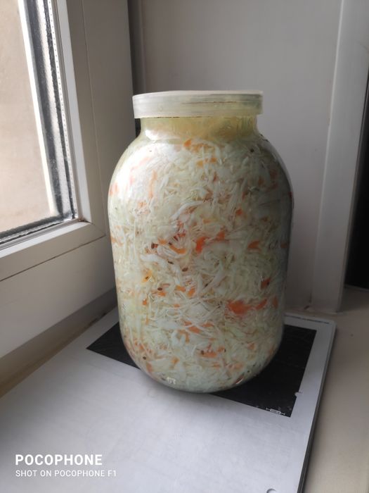 Продам капусту квашеную.