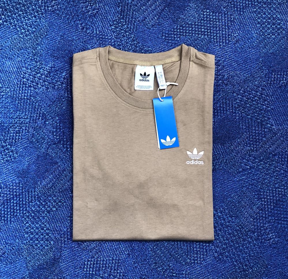 Adidas Essential ОРИГИНАЛЕН мъжки сет/екип къси панталони и тениска L