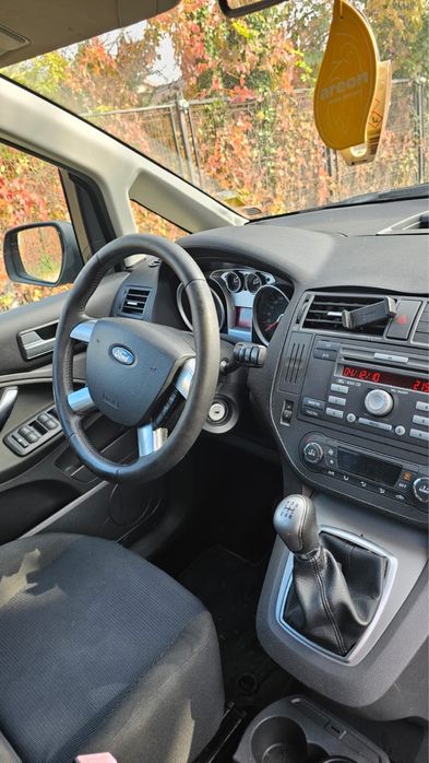 Vand Ford C- Max 1.6 TDCI 90CP Anul 2010 km 300000