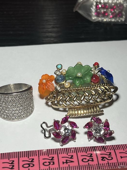 Bijuterii de argint cu pietre naturale