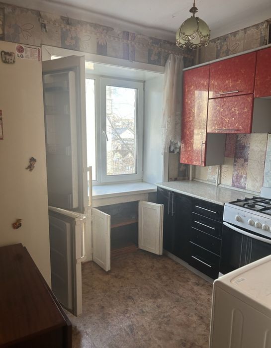 Продам 1 комн.кв.в центре. Тайга