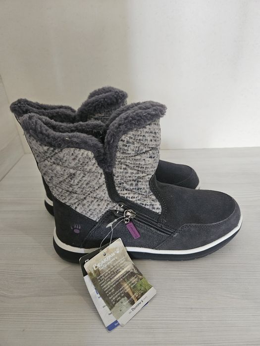 Чисто нови дебели боти, размер 36