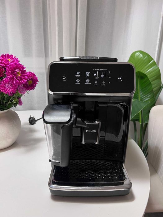 Espressor automat Philips EP2231/40, sistem LatteGo