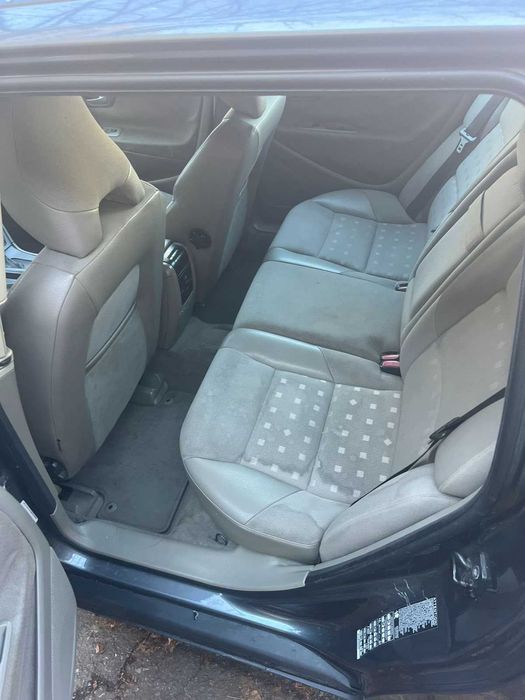 Продава Volvo V70 комби