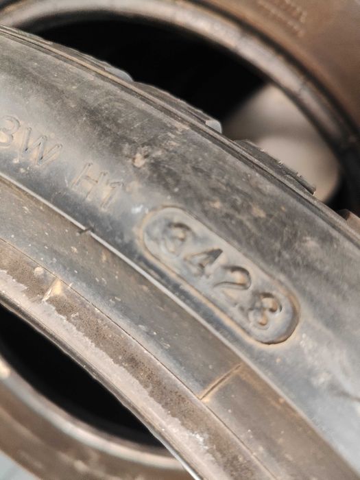 2бр.зимни гуми 295/30/21 Hankook