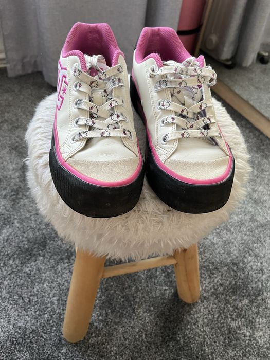 DC маркови дамски маратонки