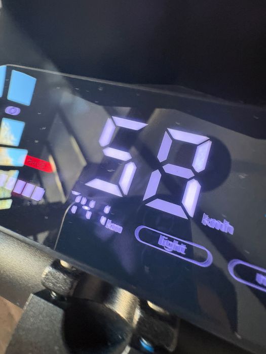 Kukirin g 2 pictat negru