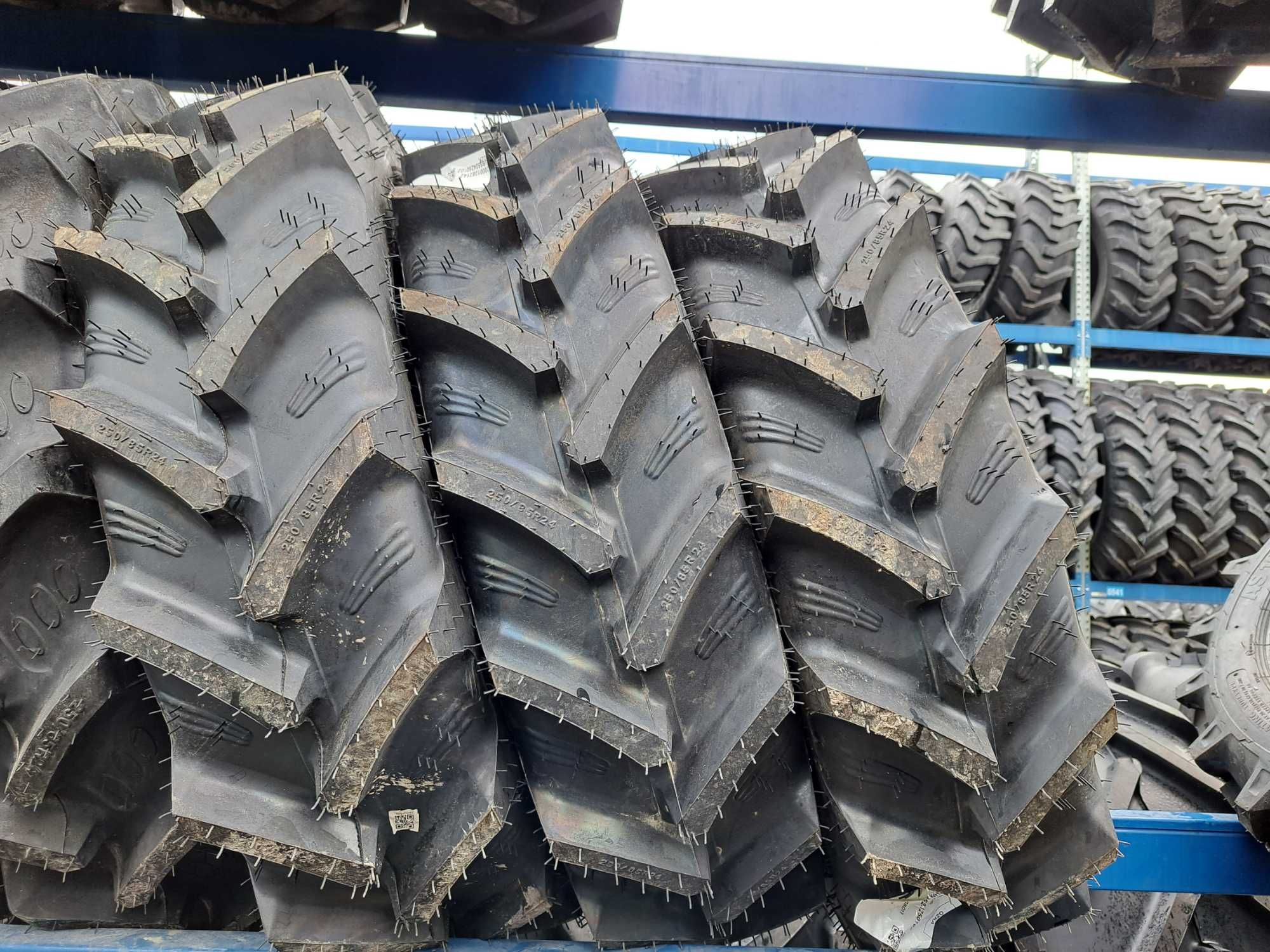 Anvelope protectie janta 250/85R24 OZKA cauciucuri noi radiale 9.5R24