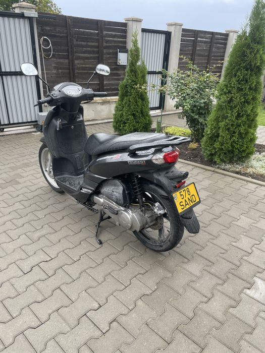 Peugeot tweet 125