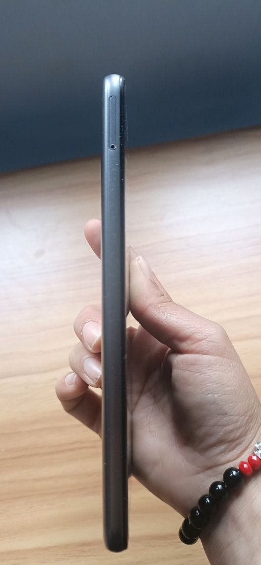 Motorola - e 20.
