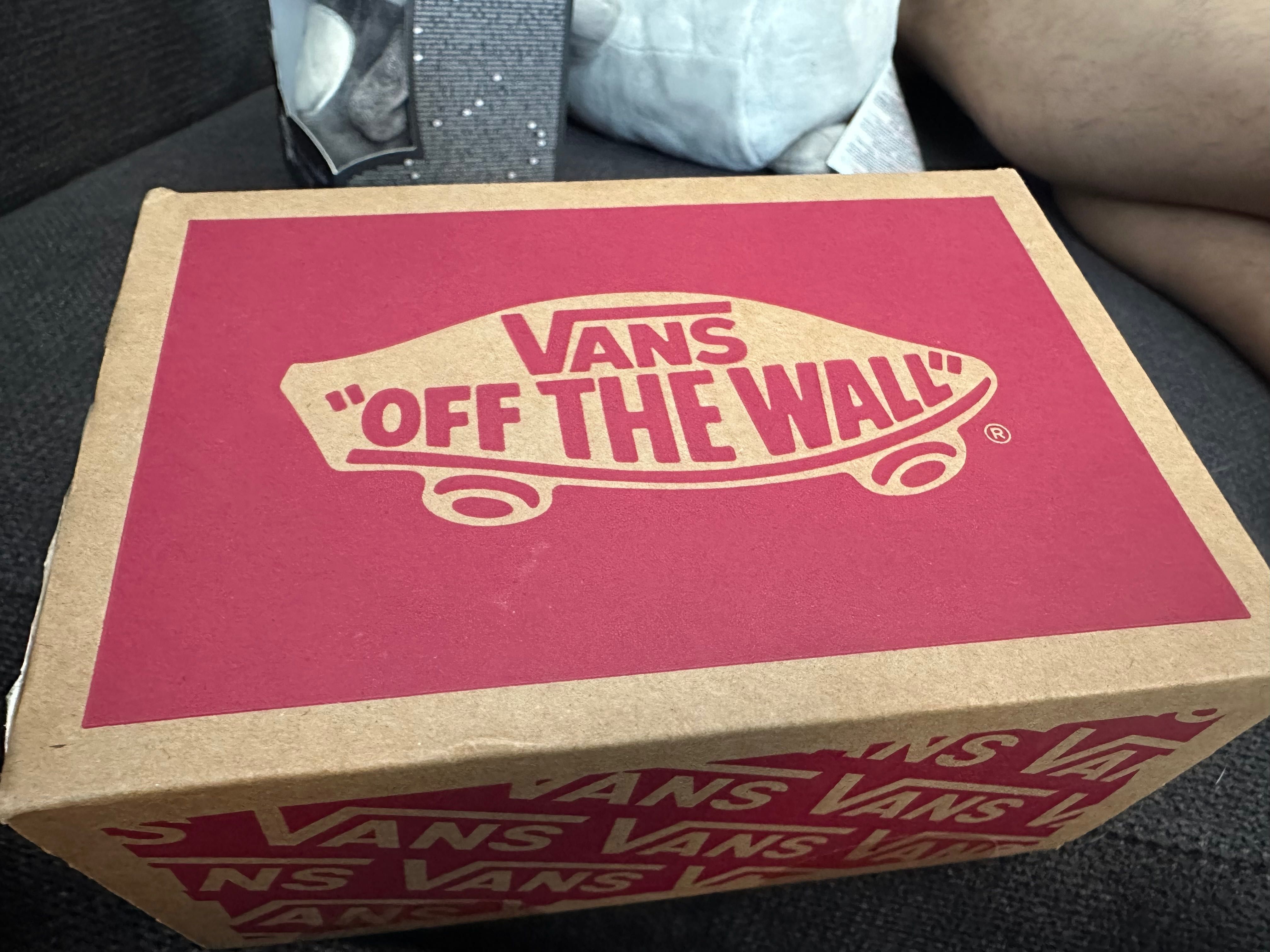 Бебешки кецове обувки оригинални Vans номер 18