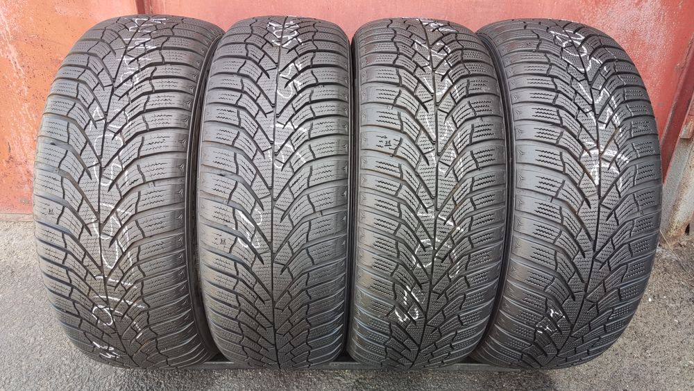 4бр. зимни гуми 205/55/16 Kumho Winter Craft W52
dot23
8.7mm
Много доб