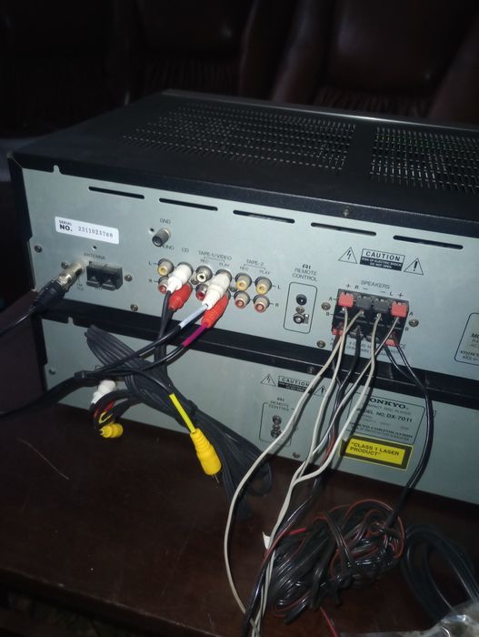 Amplituner TX-9011 + CD Player DX-7011 Onkyo , Quartz Synthesized, R1
