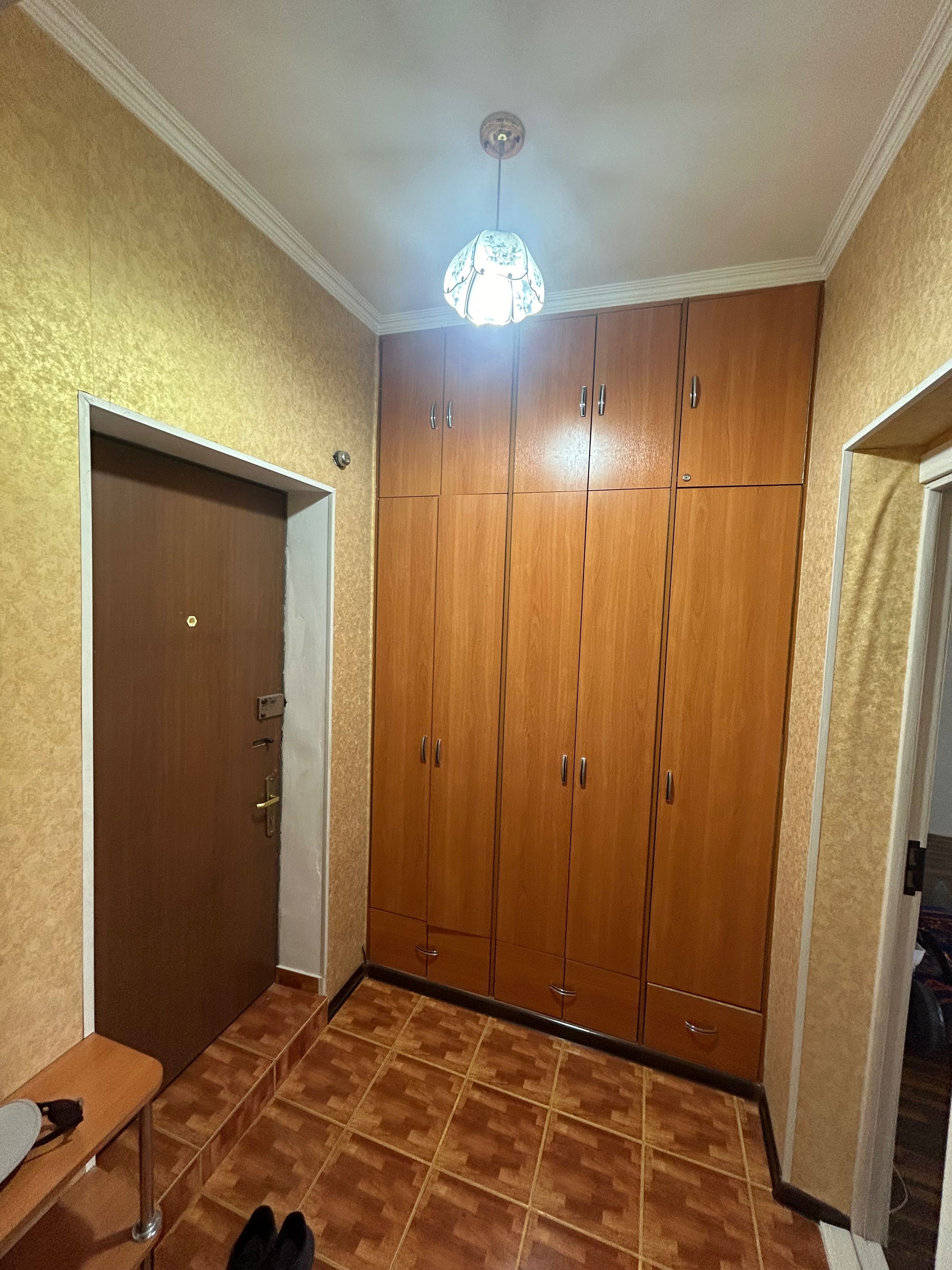 Cдам квартиру на длительный срок в Юнусабаде. Квартира своя.Без Маклер