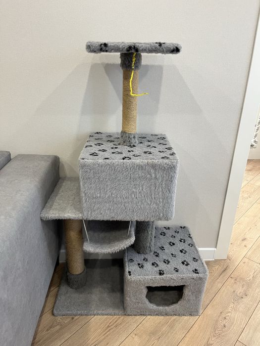 Дом для кошки,не дорого стоит без надобности