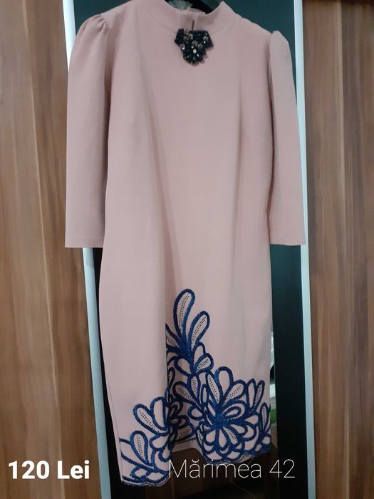 Rochita elegantă , o singură purtare