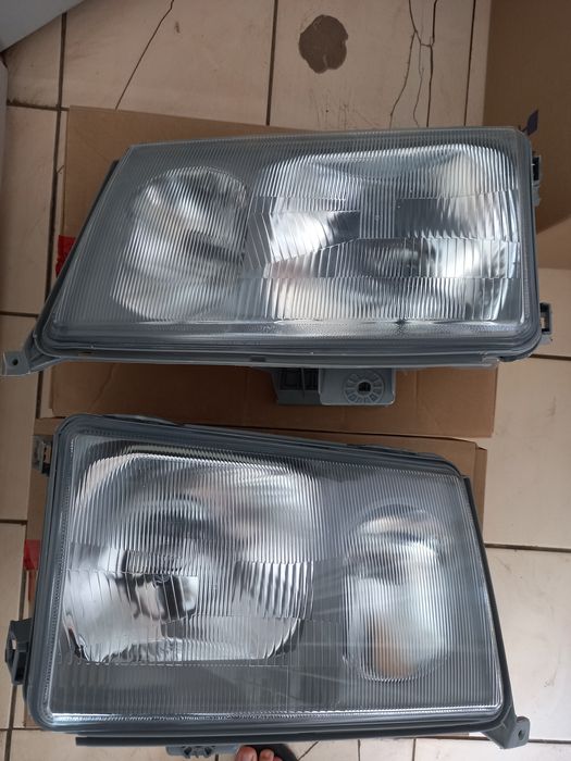 Фары Мерседес М 124, 190 новые цена за 2 штуки