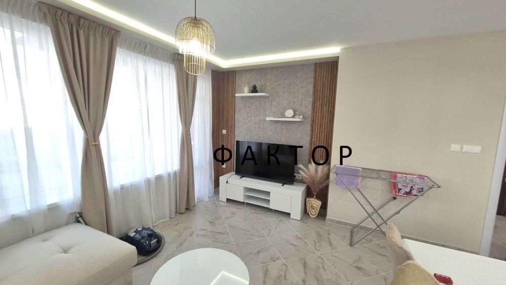 Продава се Двустаен апартамент в Пловдив, Остромила - 64 кв.м за 1875 €/кв.м - Снимка #1