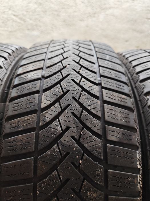 195/50R15 Semperit