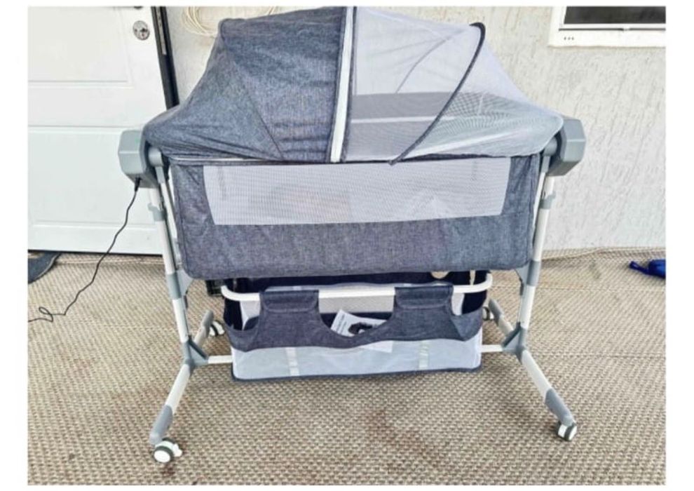 Детская кроватка манеж