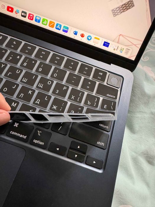 Чехол накладка для клавиатуры все макбуком