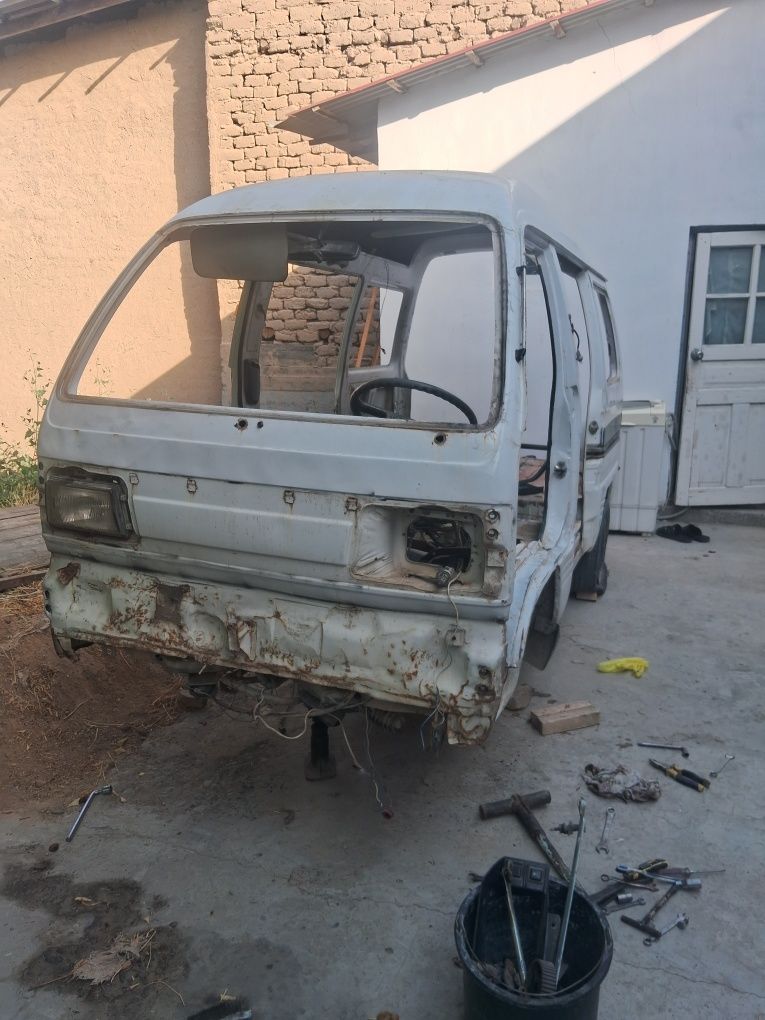 дамас запчастлари сотилади
