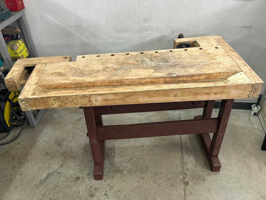 Стар Дърводелски Тезгях