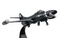 Macheta avion metalica F-9F Panther USA Navy Korean War scara 1:72