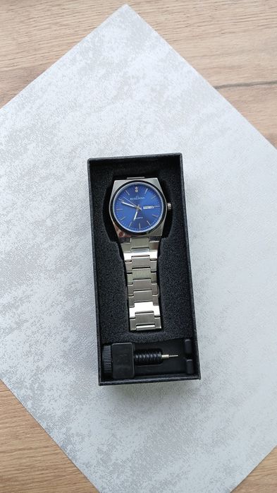 Silver/Blue сағат — стильді сыйлық