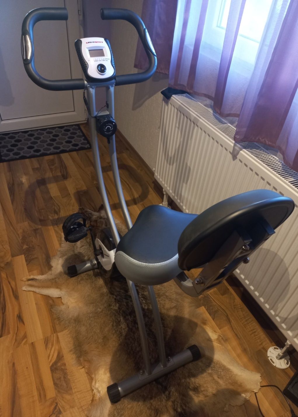 Bicicleta fitness pliabilă cu spatar