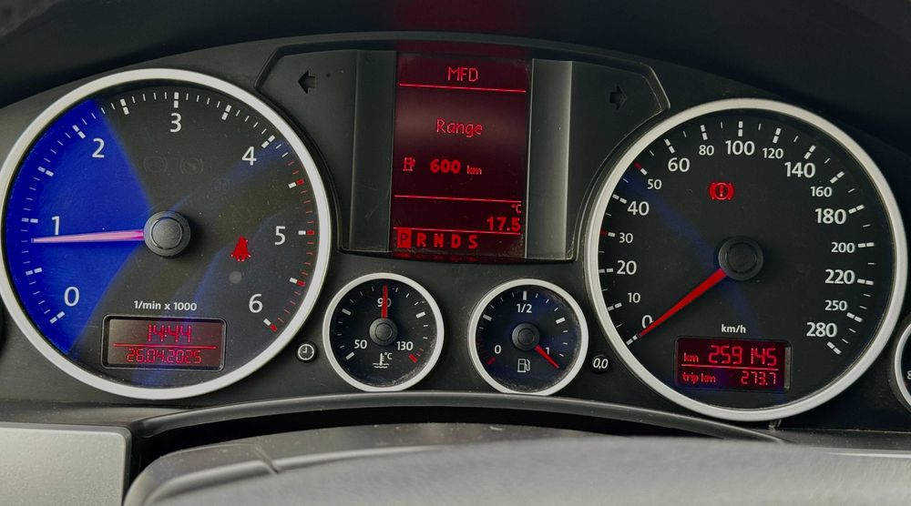 Volkswagen Toureg din 2007