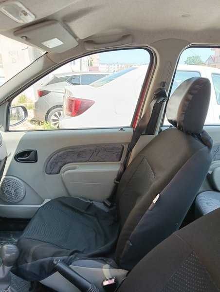 Dacia Logan 1,4 benzina 2005