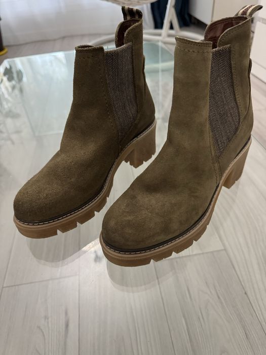 Ghete din piele naturala Tamaris