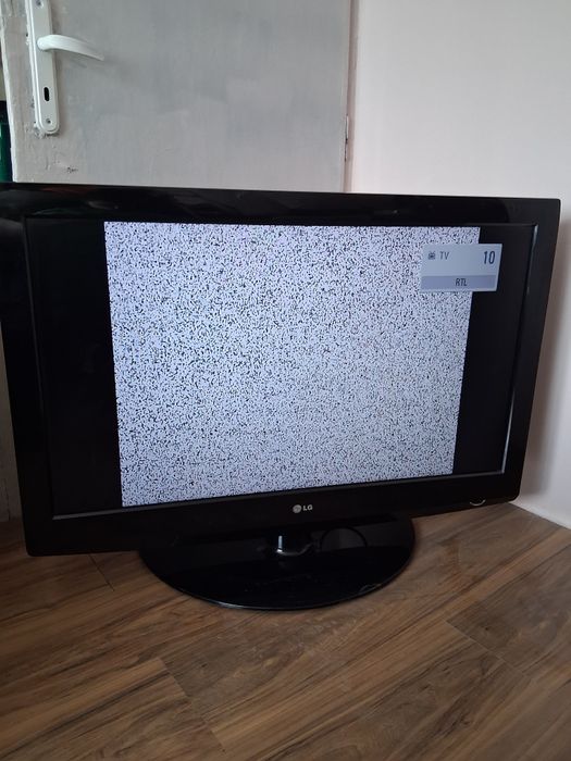 Телевизор LG 37 h