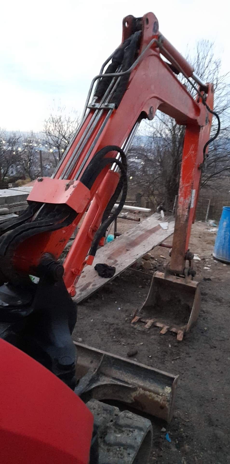 Excavator Hitachi 2,8T