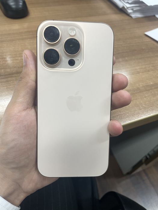 iPhone 16 Pro 256 GB Desert Titanium — 850$