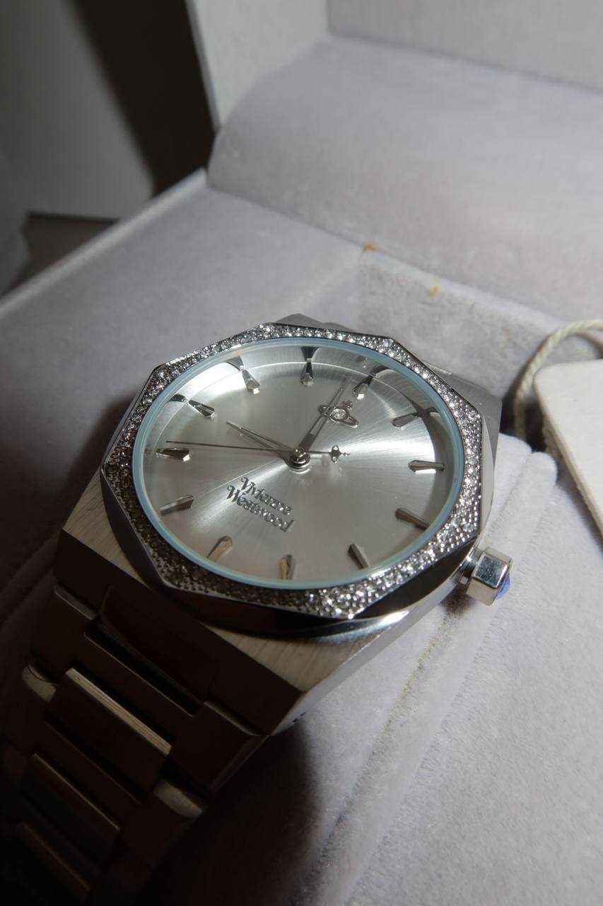 Vivienne Westwood часовник