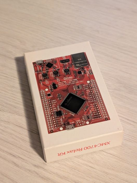 Infineon XMC 4700 Relax Kit