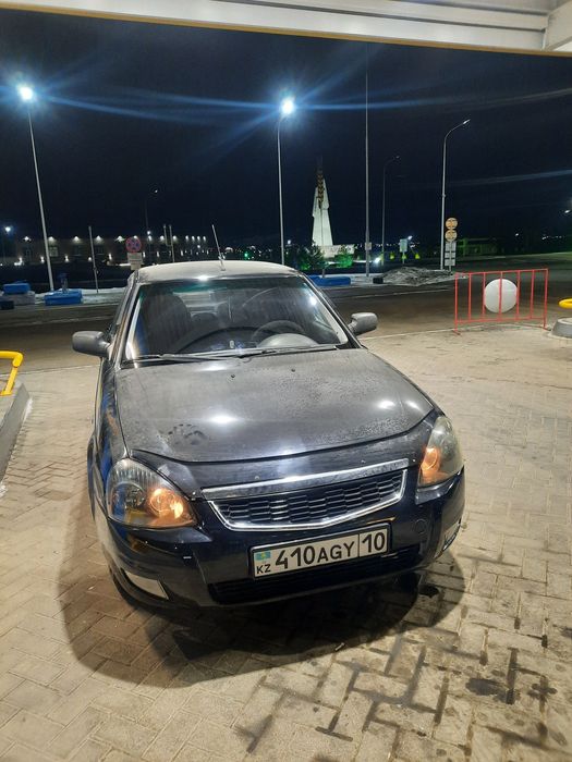 Продам ваз приора 2170 чёрный