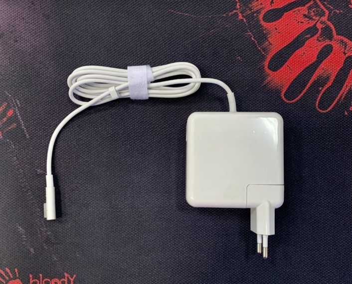 Зарядка на MacBook МакБук MagSafe 1 и 2