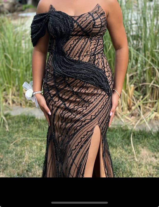 Дълга рокля размер Л