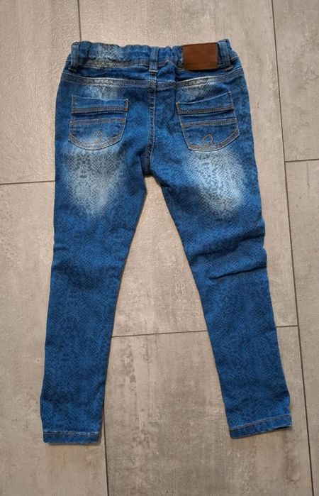 Детски дънки за момиче