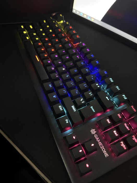 Клавиатура Gamezone