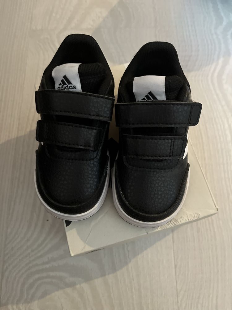 Adidasi Adidas nr 20