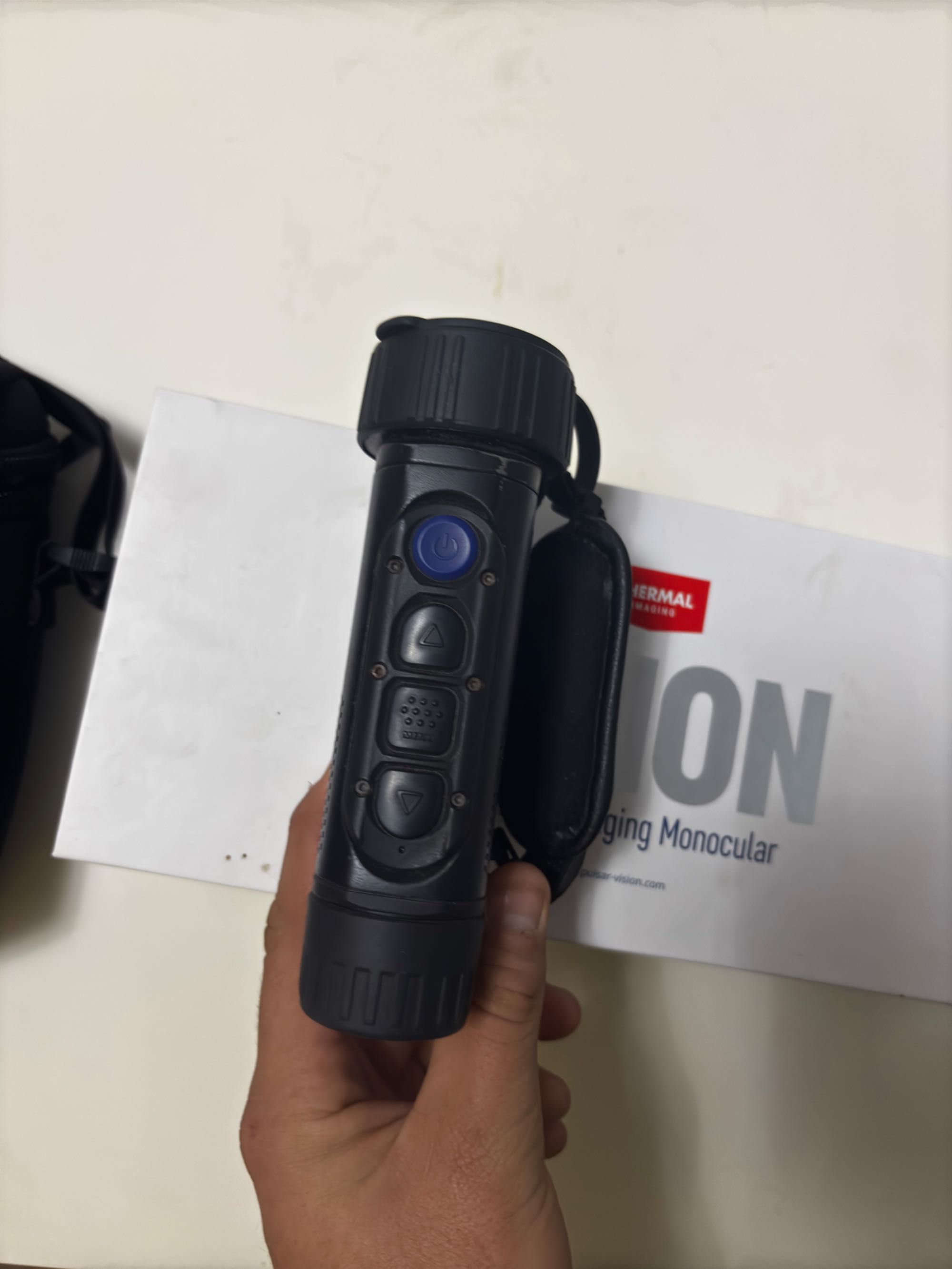 Термо камера Pulsar Axion XQ35