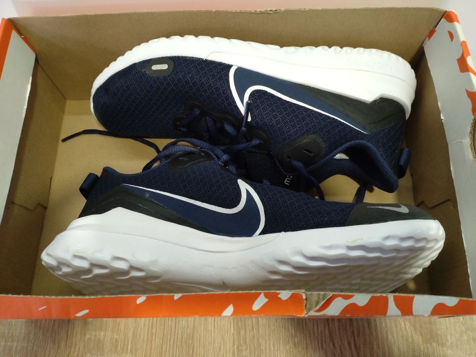 Adidasi Nike mărimea 39 noi