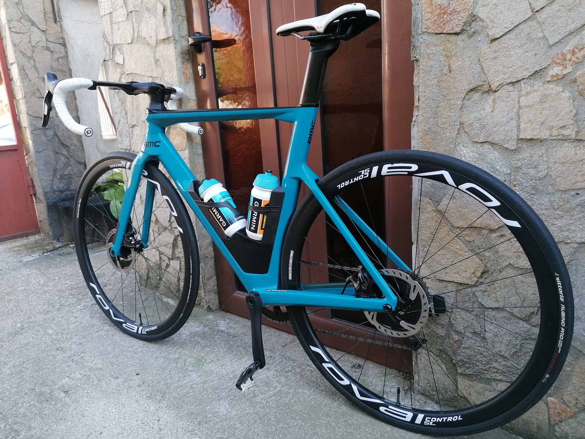 Шосеен BMC Carbon, Sram RED Etap 1*11