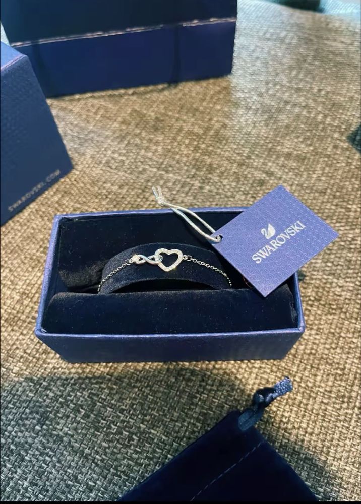 Гривни Swarovski